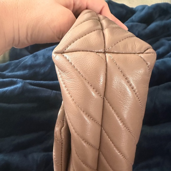 Quince Taupe Quilted Shoulder Bag Covertable Crossbody (larger size) - Picture 11 of 13